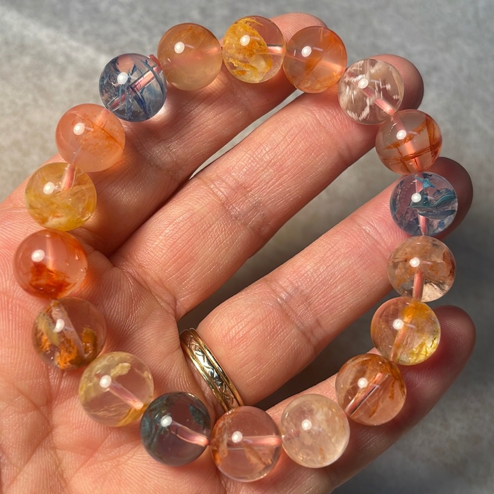 Bracelet